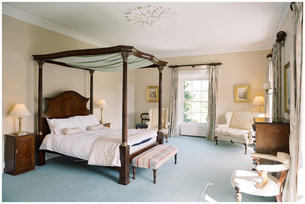 Four-Poster bed in bright room at Trudder Lodge, Wicklow.